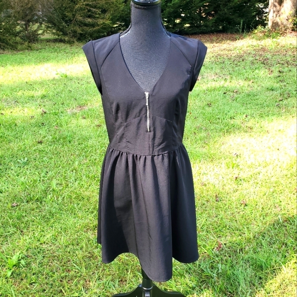 H&M Black Sleeveless Dress Sz 8